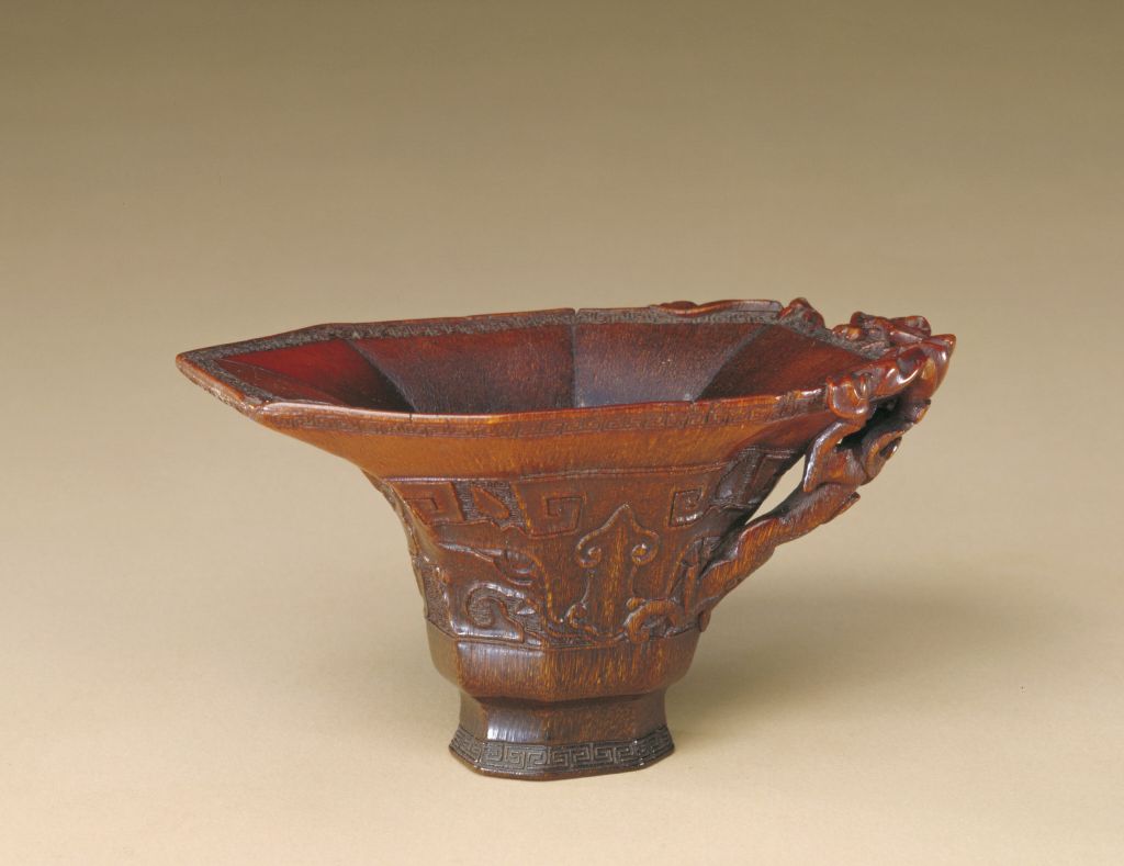 图片[1]-Rhinoceros horn carved double dragon handle antique animal face design cup-China Archive